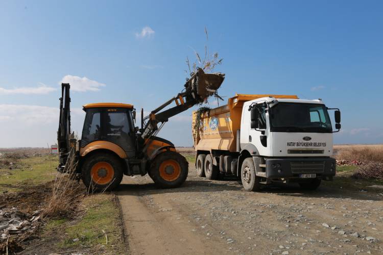 MİLLEYHA MOLOZ ZULMÜNDEN KURTARILDI HBB KUŞLARIN DOĞAL YAŞAM ALANLARINA SAHİP ÇIKIYOR