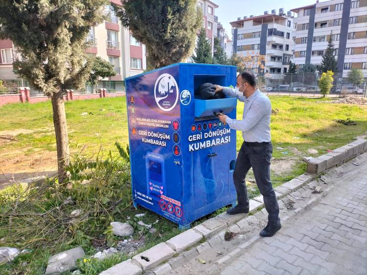 ANTAKYA BELEDİYESİ, TEKSTİL ATIKLARINI GERİ DÖNÜŞÜME KAZANDIRIYOR