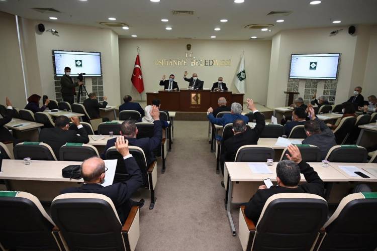 OSMANİYE BELEDİYESİ’NDEN DOLMUŞÇU ESNAFINA BÜYÜK DESTEK