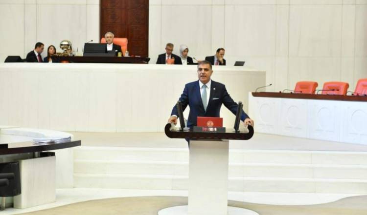 Karayolları görevini yapmıyor, Hatay'da trafik eziyete dönüşüyor