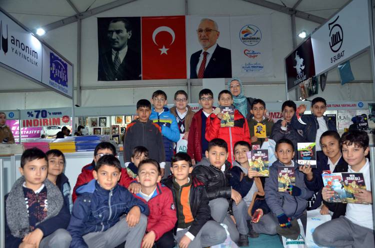 İSKENDERUN BELEDİYESİ ÇOCUK KİTAPLARI FUARI BAŞLIYOR