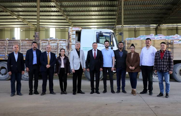 HBB’NİN 75 TON ORGANOMİNERAL GÜBRESI ÇİFTÇİYE ULAŞIYOR HBB’DEN ÜRETİME DESTEK TOPRAĞA NEFES LÜTFÜ SAVAŞ: HATAY’DAKİ ÜRETİMİ ARTTIRMAK İÇİN ÇALIŞIYORUZ SAVAŞ: ÇİFTÇİLERİMİZİ DESTEKLEMEYE DEVAM EDECEĞİZ