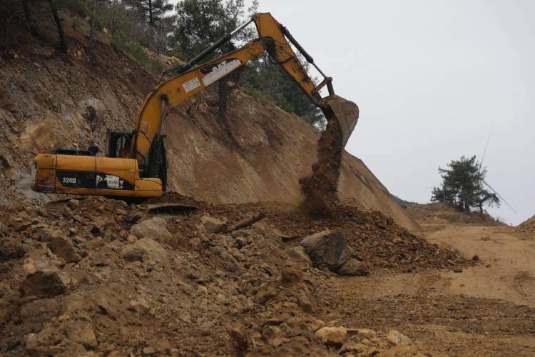 SERİNYOL-MADENLİ YOLU TAM GAZ  ANTAKYA-ARSUZ ARASI MESAFE KISALACAK