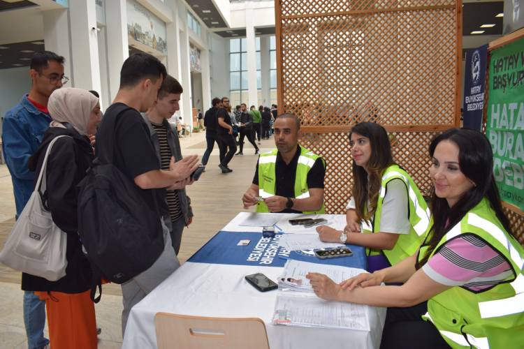 HBB, HATAY KART HİZMET AĞINI GENİŞLETİYOR